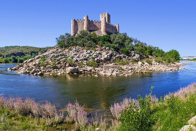Tomar and Almourol Castle Private Tour from Lisbon - Stop 5 to 7: Praca da Republica, Castelo do Bode, and Constância