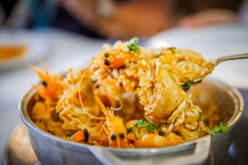 Total Lisbon Experience Walking Tour with Seafood Lunch - From Hotel Mundial to Martim Moniz: where the tour sets the tone