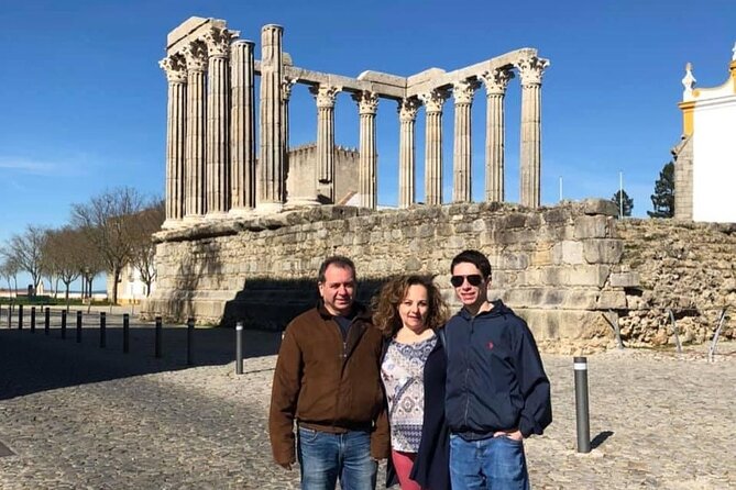 Tour Évora and Alentejo in a private tour - Lisbon to Évora: how a private day tour stays comfortable