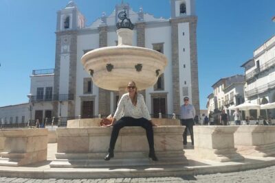 Tour Évora and Alentejo in a private tour - Entering Évora’s UNESCO walled center: where the city feels like a museum