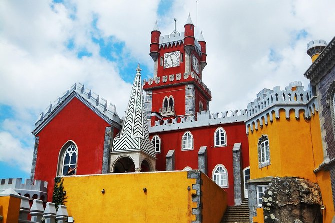 Tour Sintra from Lisbon - Sintra Centro Histórico: A Short Break for Travesseiro or Queijada