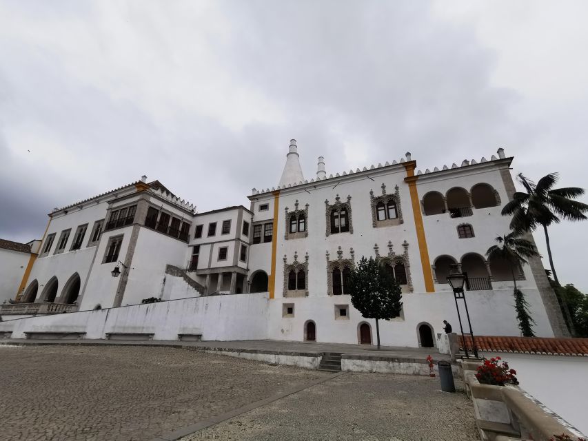 Tour to Sintra Cabo da Roca and Cascais Half Day - Sintra Village: Where Time for Atmosphere Actually Matters