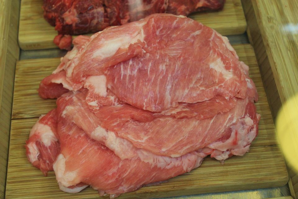 Traditional Lisbon Food Tasting Experience - Stop Two: The Restored Market Stop (Porco Preto and Bife de Atum)