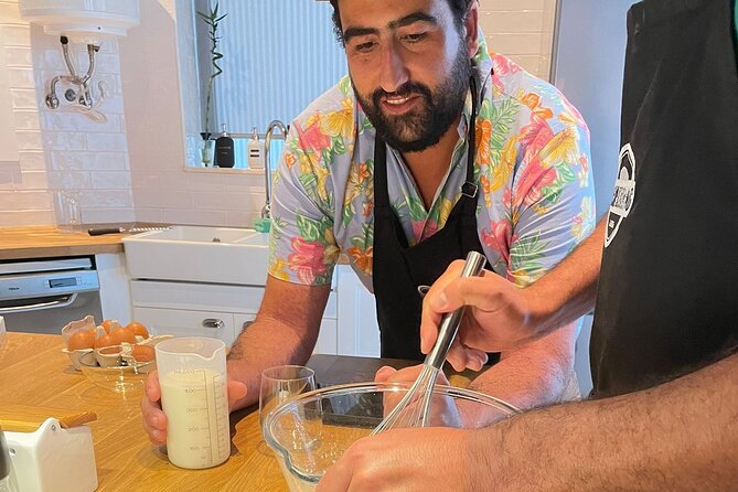 Traditional Portuguese Cooking Class in Lisbon - What the drinks and finger foods actually add to the class