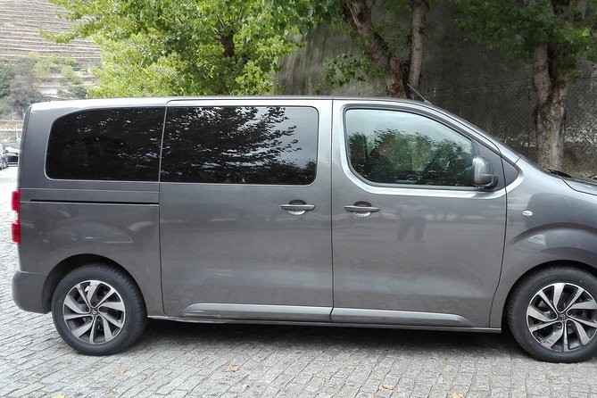Transfer from Lisbon Airport to Lisbon City Hotels - Why a private Lisbon airport transfer beats figuring it out