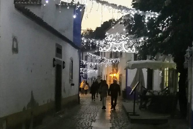 Transfer from Lisbon to Porto with visits on the way - Fátima: Sanctuary Views, Basilica Areas, and Quiet Time