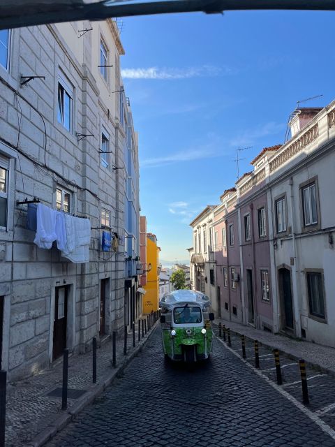 Tuk Tuk Lisbon: 3H00 Lisbon Charms - Electric Tuk-Tuk Comfort and Real Door-to-Door Convenience