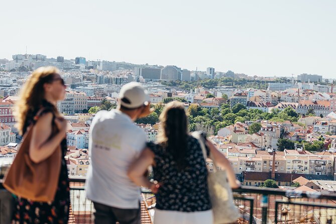 Tuk Tuk Lisbon: The Best of Lisbon in Half a Day - Meeting Point and Pickup: Easy Starts, Practical Stops