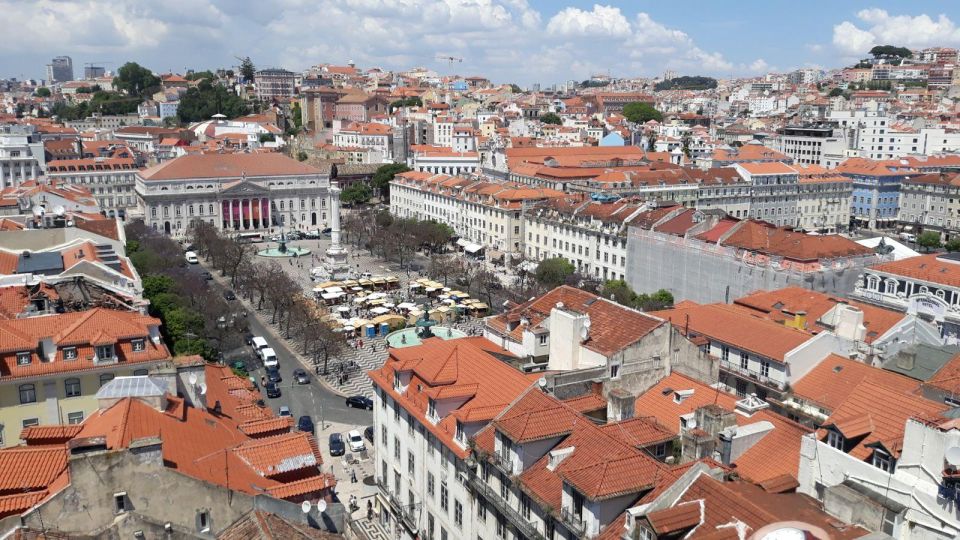 Tuk Tuk Tour historic central Lisbon - Your Tuk Tuk and Guide: Fully Electric, Private, and Easygoing