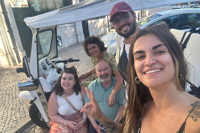 Tuk Tuk's Private Tourist Circuits in Lisbon - Four Quick Stops: What You See and Why It Matters