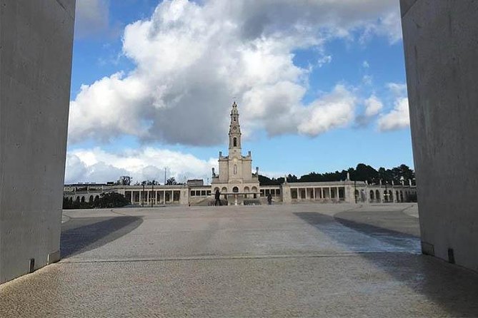Ultimate Fátima Private Day-Tour - Lisbon to Fátima: a private pilgrimage day, not a checklist day