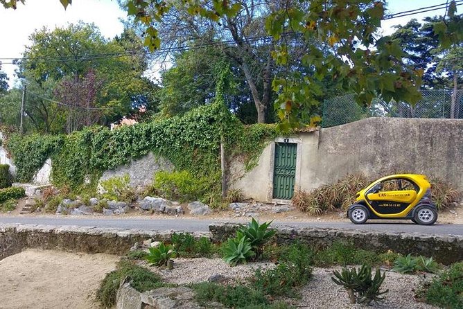 Unforgettable Sintra Tour E-CAR GPS audio-guided route that informs and entertains! - Timing and parking: how to avoid the common Sintra slowdowns