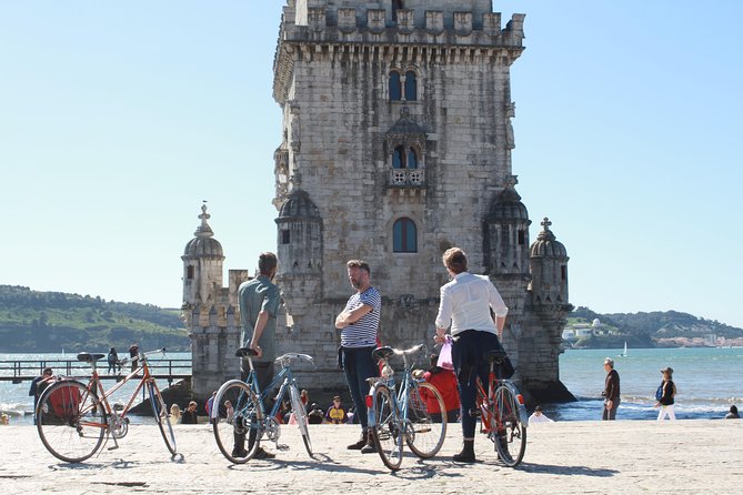 Vintage Bikes Tour - A 3-hour Belém ride that keeps you moving