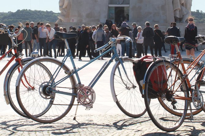 Vintage Bikes Tour - Pastéis de Belém tasting: the one food stop that makes sense