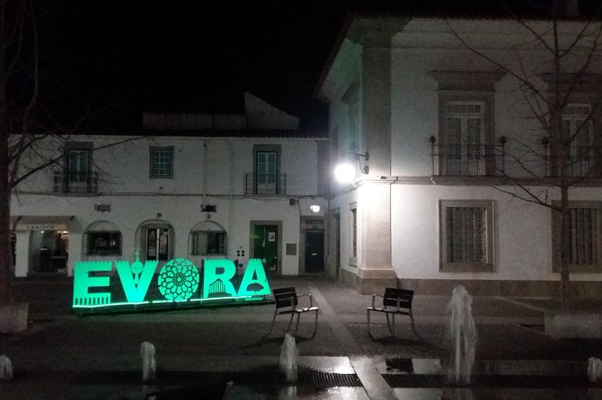 Walled City of Évora’s Highlights & Traditions Tour - Chapel of Bones at St. Francisco: eerie, organized, and not rushed